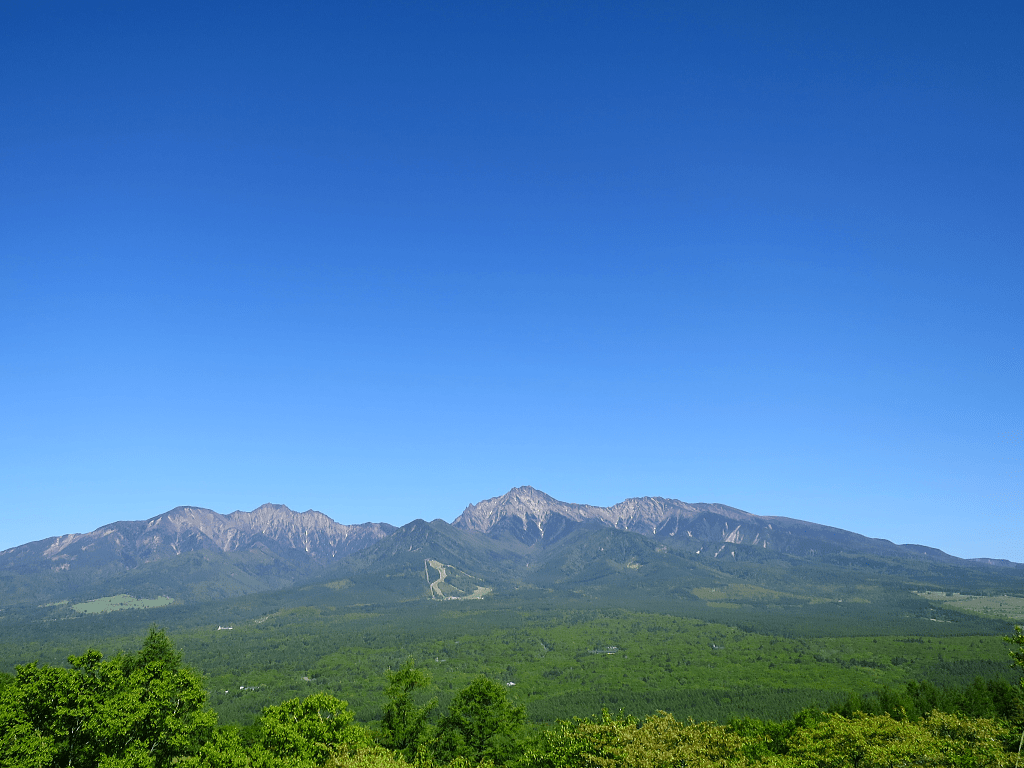 八ヶ岳の稜線